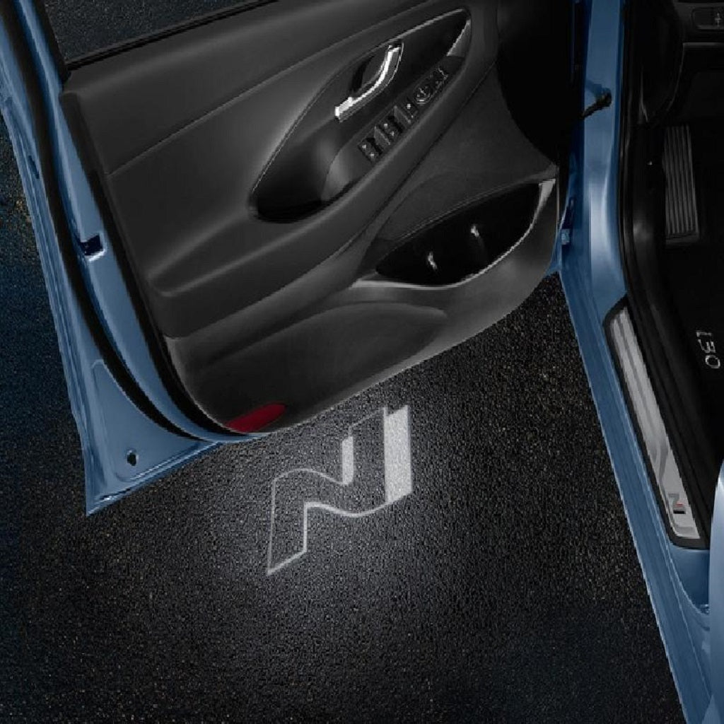 Hyundai LED Türprojektoren mit N-Logo